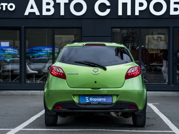 2012 Mazda 2 II Рестайлинг (DE2), зелёный, 843000 рублей - вид 4