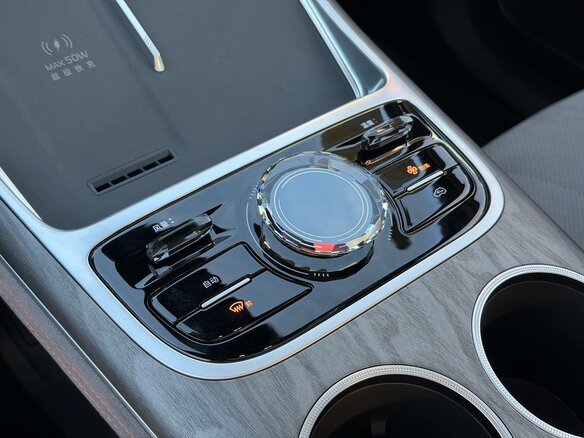 2026 Geely Galaxy M7, чёрный, 3530000 рублей - вид 20