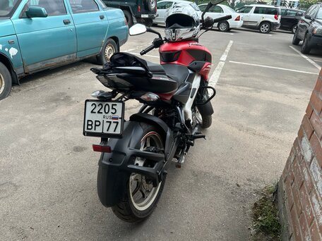 2021 Bajaj Pulsar NS 200, красный, 205000 рублей, вид 5