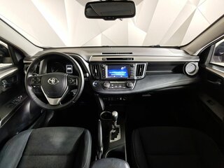 2018 Toyota RAV4 IV (XA40) Рестайлинг, красный, 2100000 рублей, вид 3
