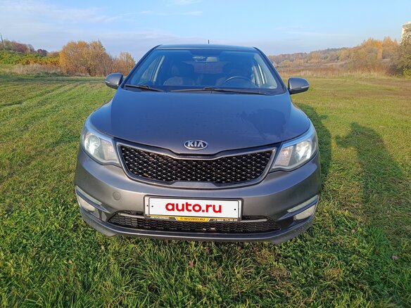 2017 Kia Rio III Рестайлинг, серый, 1269000 рублей - вид 2