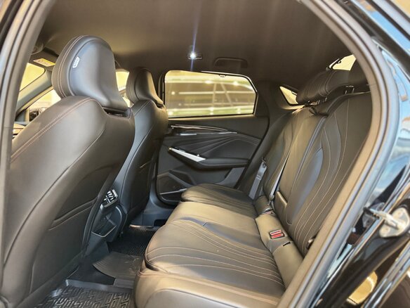 2026 Geely Preface I, чёрный, 3329990 рублей - вид 15