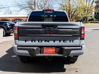2026 Nissan Frontier III Рестайлинг, серый, 6459441 рублей, вид 5