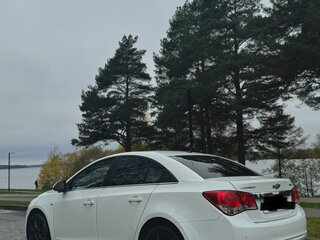 2013 Chevrolet Cruze I Рестайлинг, белый, 750000 рублей, вид 2