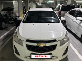 2013 Chevrolet Cruze I Рестайлинг, белый, 600000 рублей, вид 3