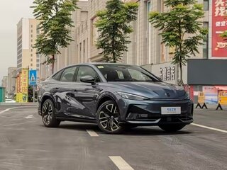 2026 Volkswagen ID.Unyx 07, серый, 3950206 рублей, вид 3