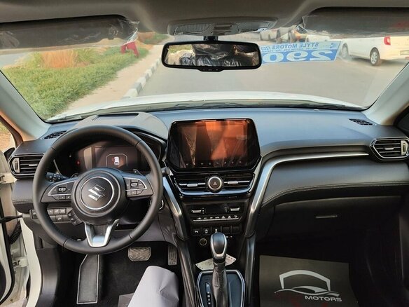 2025 Suzuki Grand Vitara III, белый, 3018000 рублей - вид 8