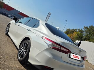 2020 Toyota Camry VIII (XV70), белый, 2900000 рублей, вид 5