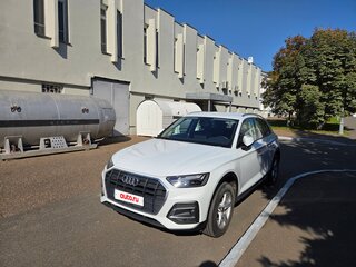 2021 Audi Q5 45 TFSI II (FY) Рестайлинг, белый, 4500000 рублей, вид 2