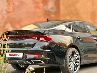 2021 Kia K5 III, чёрный, 2700000 рублей, вид 4