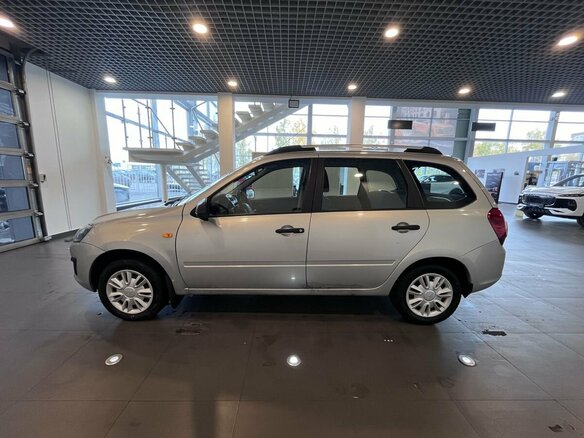 2017 Lada (ВАЗ) Kalina II, серебристый, 450000 рублей - вид 5