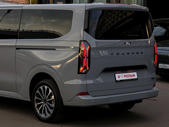 2026 Ford Tourneo Custom SWB II, серый, 9975000 рублей - вид 12