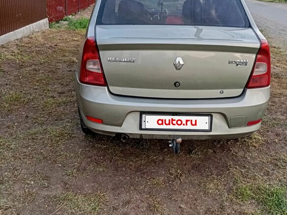 2012 Renault Logan I Рестайлинг, бежевый, 550000 рублей - вид 2