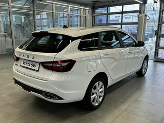 2026 Lada (ВАЗ) Vesta SW I Рестайлинг (NG), белый, 1915000 рублей, вид 2