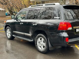 2015 Toyota Land Cruiser 200 Series Рестайлинг 1, чёрный, 4500000 рублей, вид 5
