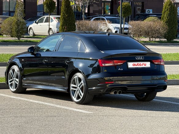 2019 Audi A3 III (8V) Рестайлинг, чёрный, 2030000 рублей - вид 6