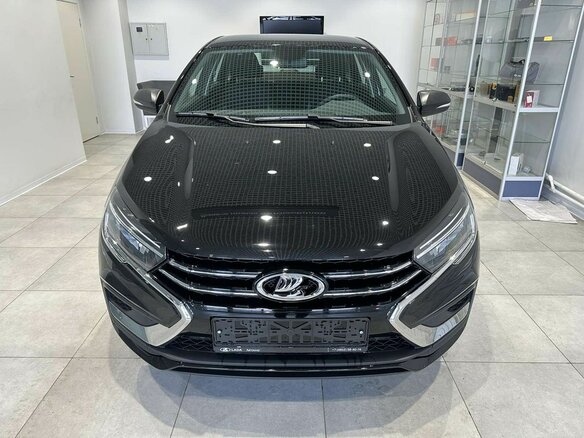 2026 Lada (ВАЗ) Vesta I Рестайлинг (NG), чёрный, 1609800 рублей - вид 1