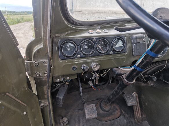 1986 УАЗ 3303, зелёный - вид 10