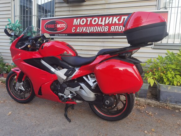 2015 Honda VFR 800, красный, 850000 рублей - вид 22