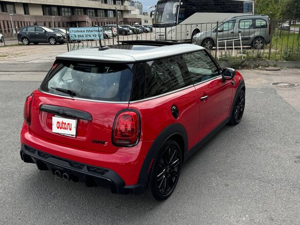 2023 Mini Hatch Cooper S III (F55/F56) Рестайлинг 2, красный, 3999999 рублей - вид 4