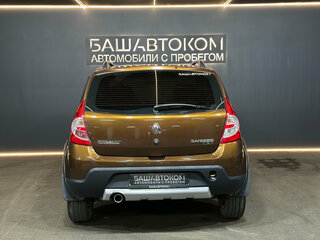 2013 Renault Sandero Stepway I, коричневый, 575000 рублей, вид 5