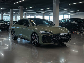2026 Audi A5 L III (B10), зелёный, 6380000 рублей, вид 2