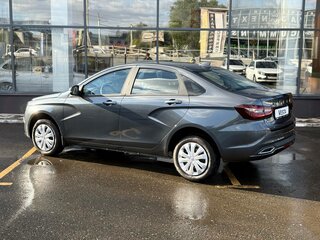 2026 Lada (ВАЗ) Vesta I Рестайлинг (NG), серый, 1755000 рублей, вид 3