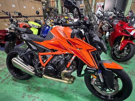 2024 KTM 1390 Super Duke R Evo, оранжевый, 1950000 рублей, вид 1