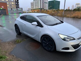 2012 Opel Astra GTC J Рестайлинг, белый, 650000 рублей, вид 4