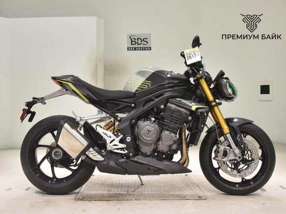 2026 Triumph Speed Triple, чёрный, 1799000 рублей