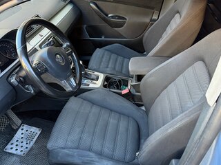 2009 Volkswagen Passat EcoFuel B6, голубой, 600000 рублей, вид 4