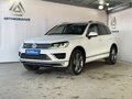 2017 Volkswagen Touareg II Рестайлинг, белый