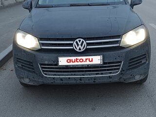 2013 Volkswagen Touareg II, чёрный, 2050000 рублей, вид 2
