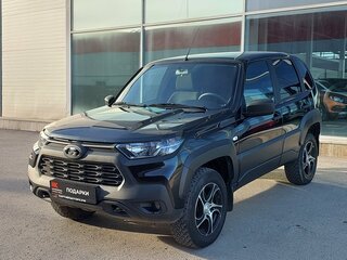 2023 Lada (ВАЗ) Niva Travel I, чёрный, 1079000 рублей, вид 2