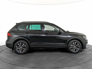 2019 Volkswagen Tiguan II, чёрный, 1959000 рублей, вид 4