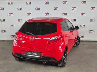 2013 Mazda 2 II Рестайлинг (DE2), красный, 899000 рублей, вид 4