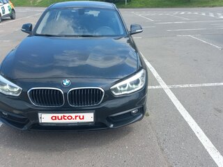 2018 BMW 1 серии 118i II (F20/F21) Рестайлинг 2, чёрный, 1900000 рублей, вид 1