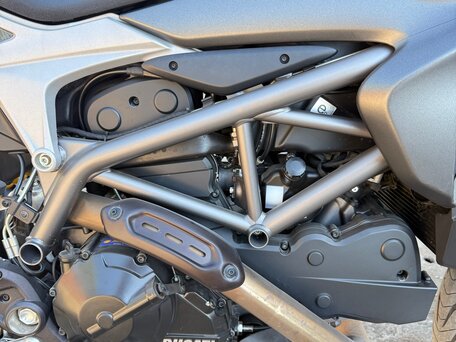 2013 Ducati Hyperstrada, красный, 700000 рублей, вид 3