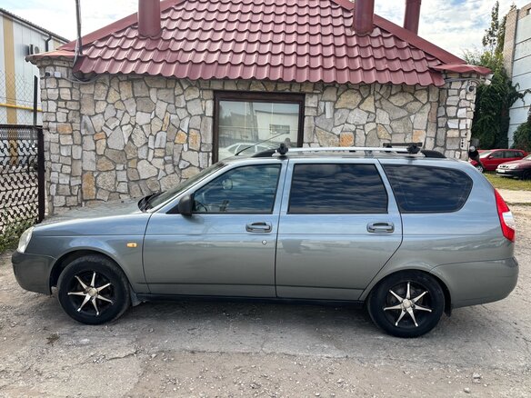 2011 Lada (ВАЗ) Priora I, серый, 390000 рублей - вид 3