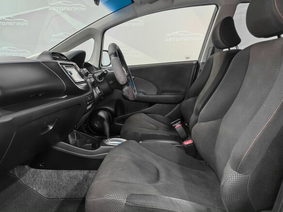 2012 Honda Fit II, красный, 885000 рублей - вид 13