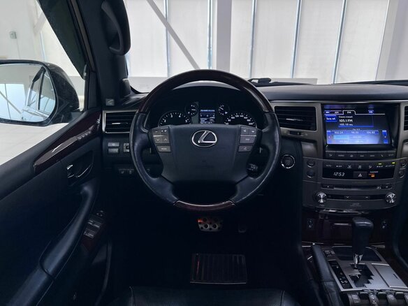 2014 Lexus LX 570 III Рестайлинг, чёрный, 3990000 рублей - вид 18