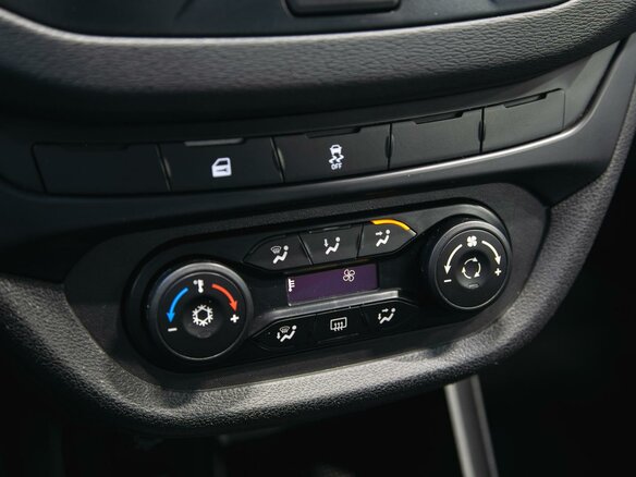 2019 Lada (ВАЗ) Vesta SW I, белый, 1090000 рублей - вид 12