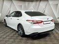 2021 Toyota Camry VIII (XV70) Рестайлинг, белый, 2830000 рублей - вид 3