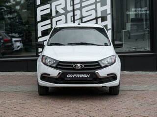 2026 Lada (ВАЗ) Granta I Рестайлинг, белый, 799000 рублей, вид 3