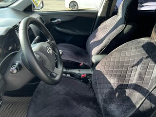 2010 Toyota Corolla X (E140, E150) Рестайлинг, белый, 700000 рублей, вид 5