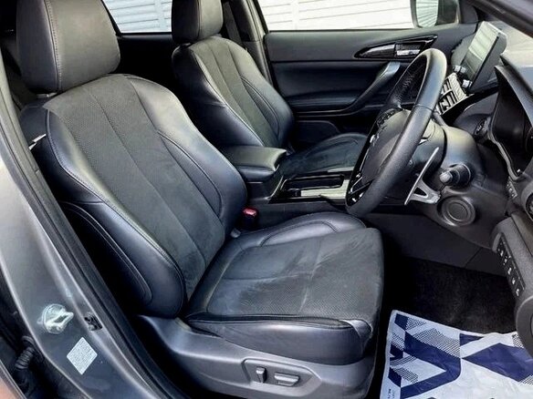 2023 Mitsubishi Eclipse Cross I Рестайлинг, серебристый, 1875000 рублей - вид 5