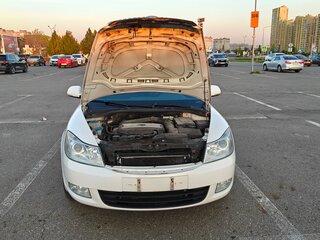 2012 Skoda Octavia II (A5) Рестайлинг, белый, 700000 рублей, вид 2