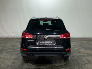 2014 Volkswagen Touareg II, чёрный, 1770000 рублей, вид 5