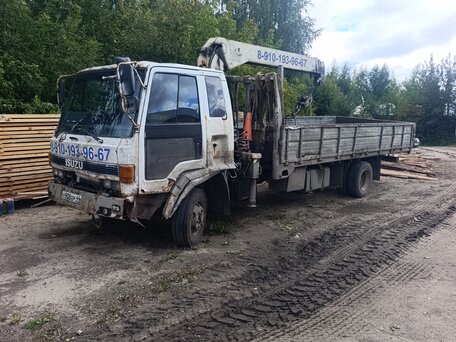 1993 Isuzu Forward (F-Series), белый, 1000000 рублей, вид 3