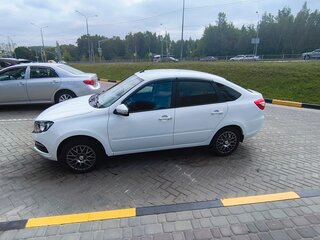 2023 Lada (ВАЗ) Granta I Рестайлинг, белый, 850000 рублей, вид 2